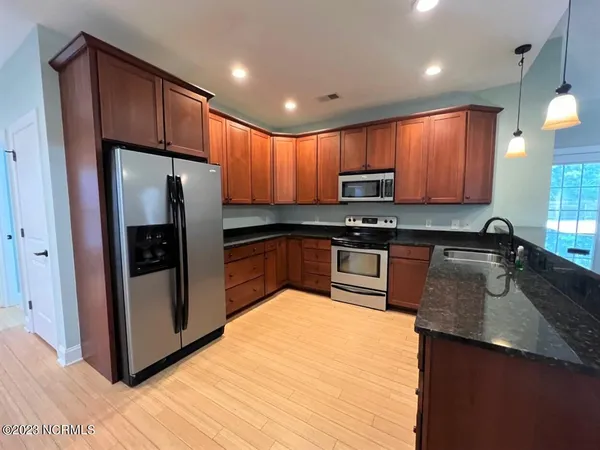 $2,400 | 2239 East Indiana Avenue, Southern Pines, NC 28387