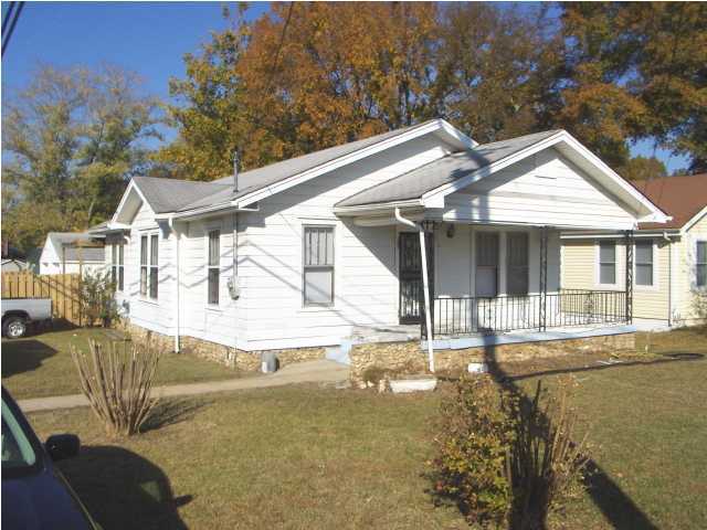 1315 Spring Creek Road East Ridge, TN 37412 - Photo 1 of 12 Primary Photo