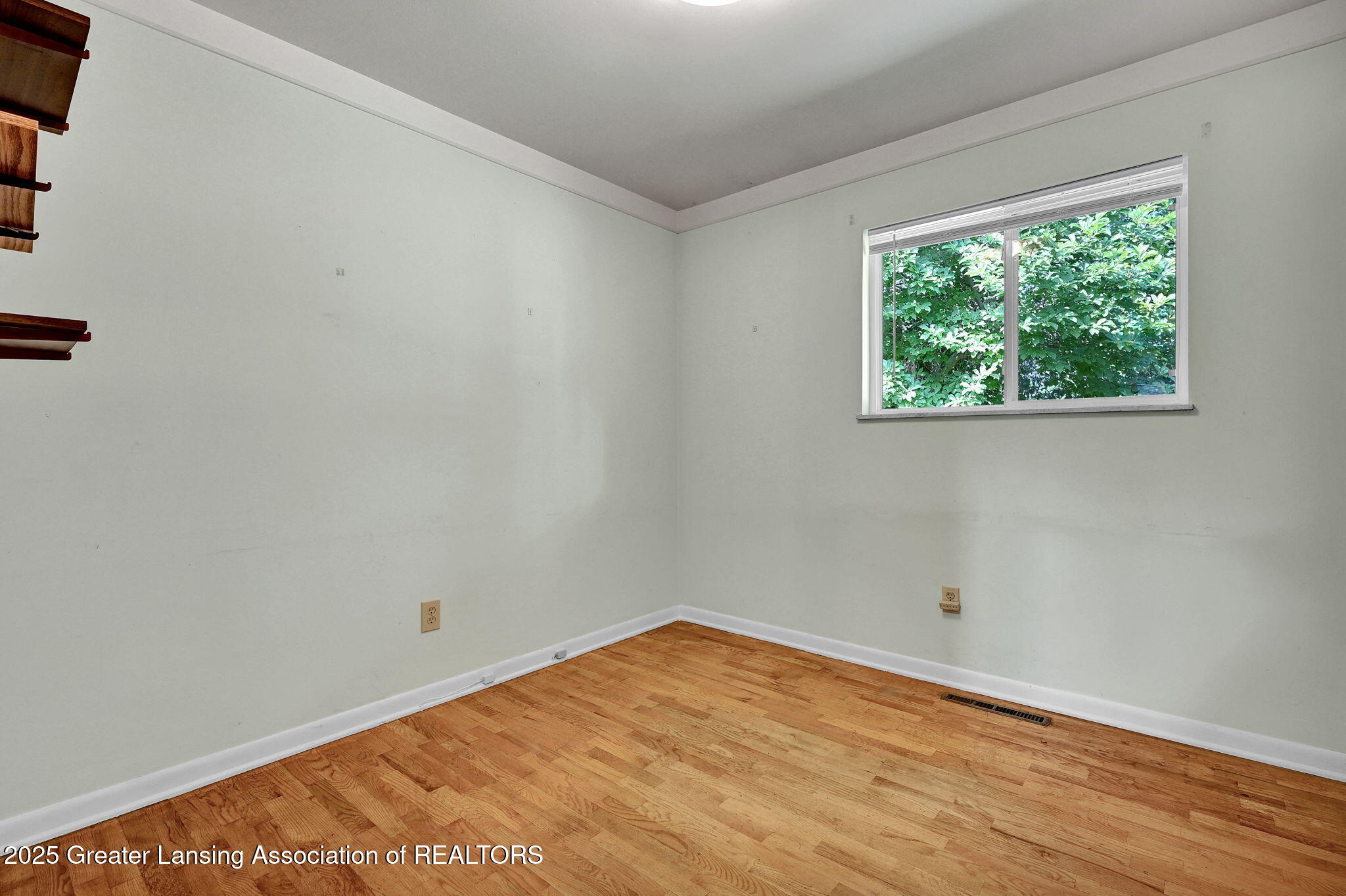 14455 Boichot Road Lansing, MI 48906 - Photo 11 of 28 34-web-or-mls-Open Ended Media-34