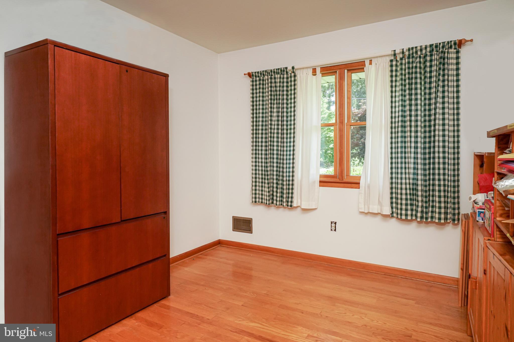 674 New Bridge Road Rising Sun, MD 21911 - Photo 12 of 18 Bedroom 3