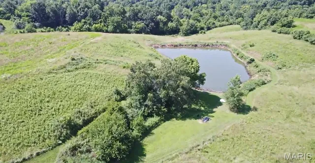 $780,000 | 1944 Bess Hollow Road, Kampsville, IL 62053