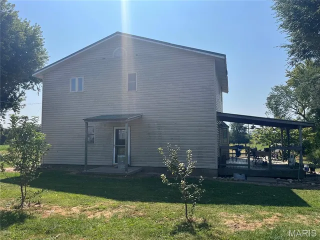 $1,040,000 | 1944 Bess Hollow Road, Kampsville, IL 62053