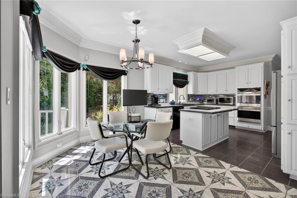 3007 County Clare Road Greensboro, NC 27407 - Photo 13 of 49