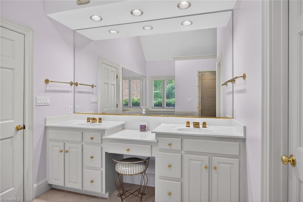 3007 County Clare Road Greensboro, NC 27407 - Photo 26 of 49