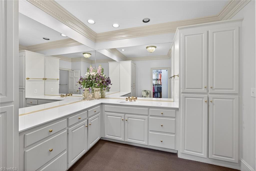 3007 County Clare Road Greensboro, NC 27407 - Photo 28 of 49