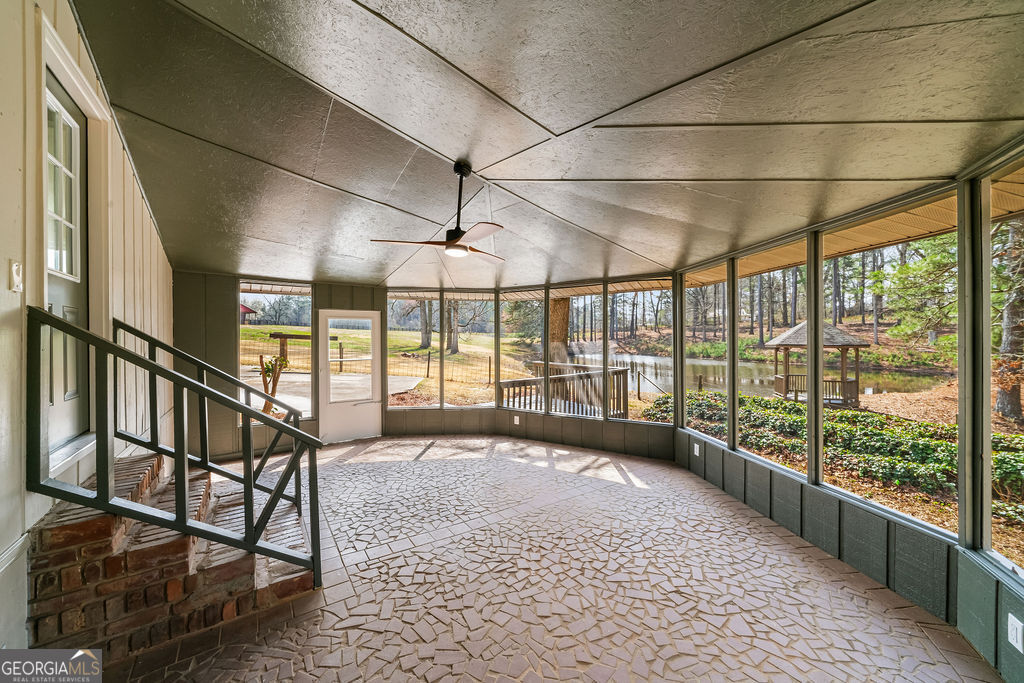 18 Holder Road Temple, GA 30179 - Photo 33 of 44 a view of an entryway