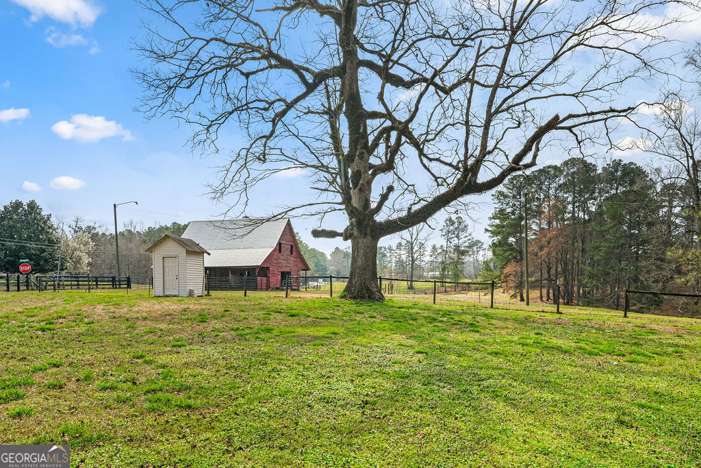 18 Holder Road Temple, GA 30179 - Photo 5 of 44 a view of a house with a yard