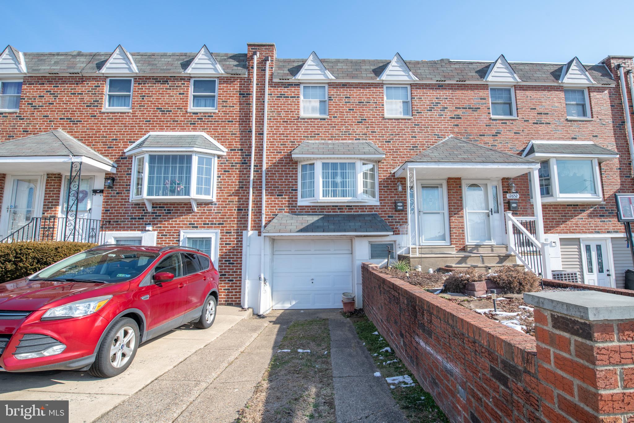12650 Richton Road Philadelphia, PA 19154 - Photo 6 of 40 Gallery Image 6