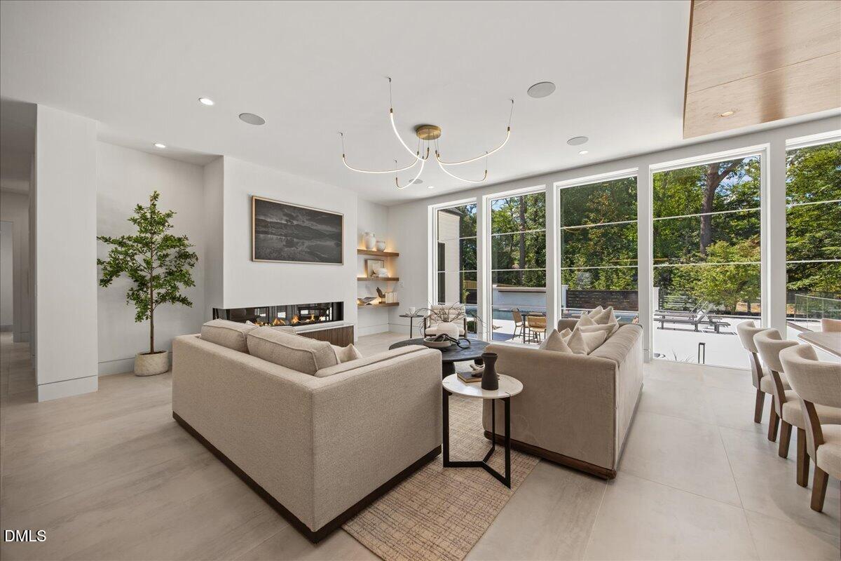 5301 Inglewood Lane Raleigh, NC 27609 - Photo 23 of 88 2-2A1A7285
