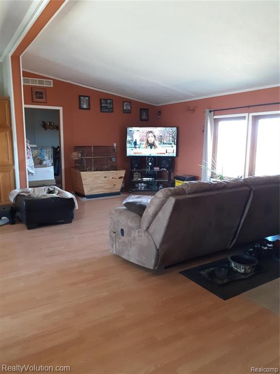 8990 Index Road Marlette, MI 48453 - Photo 9 of 13