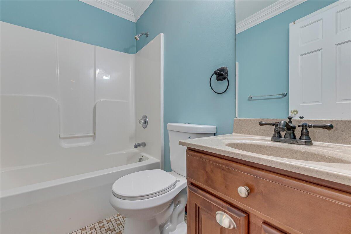 6 Reed Court Albrightsville, PA 18210 - Photo 23 of 69 Main Floor Bath