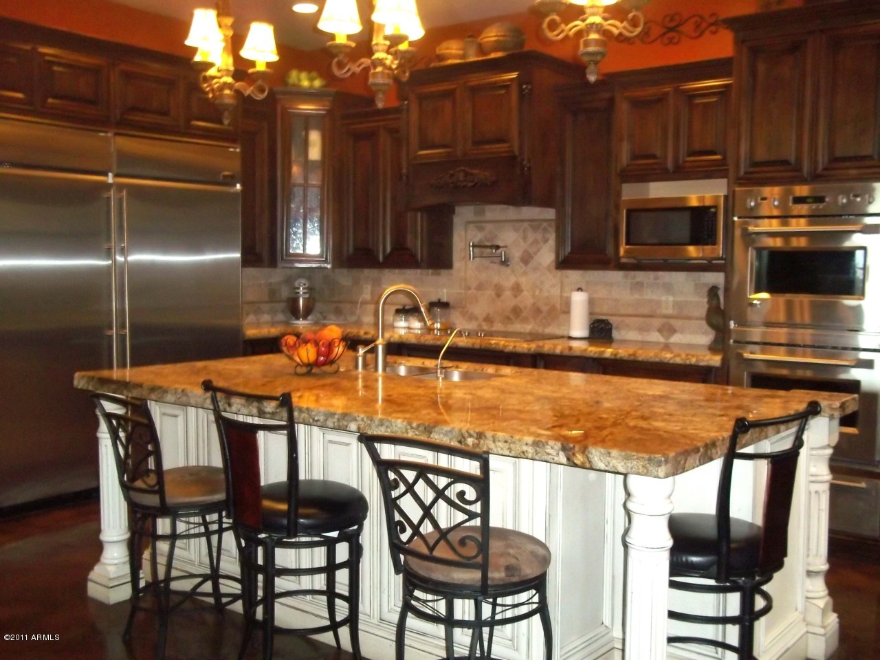 22228 East Alyssa Road Queen Creek, AZ 85142 - Photo 20 of 41 Kitchen