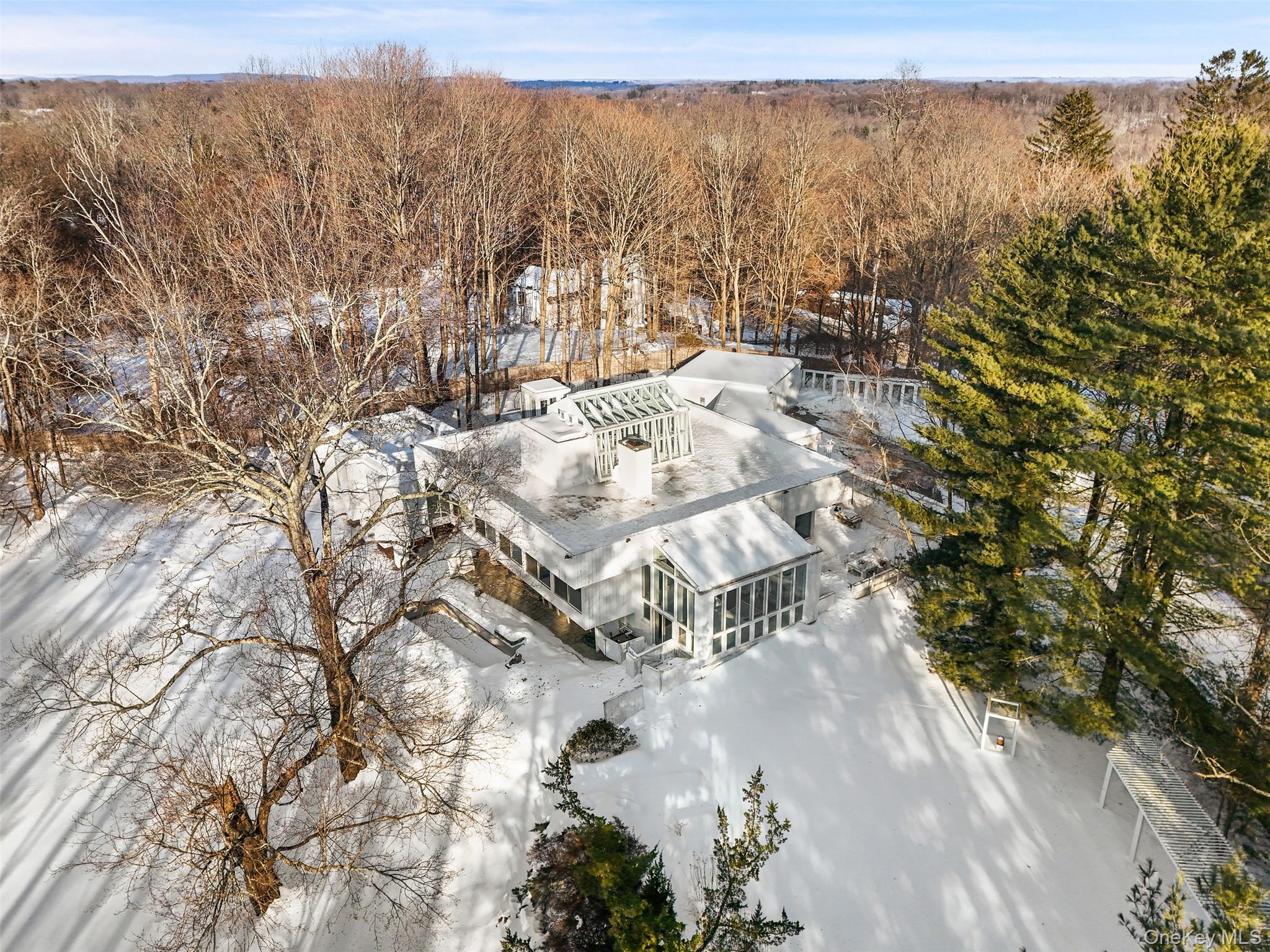 178 Hickory Kingdom Road Bedford, NY 10506 - Photo 29 of 30 a view of outdoor space and mountain view