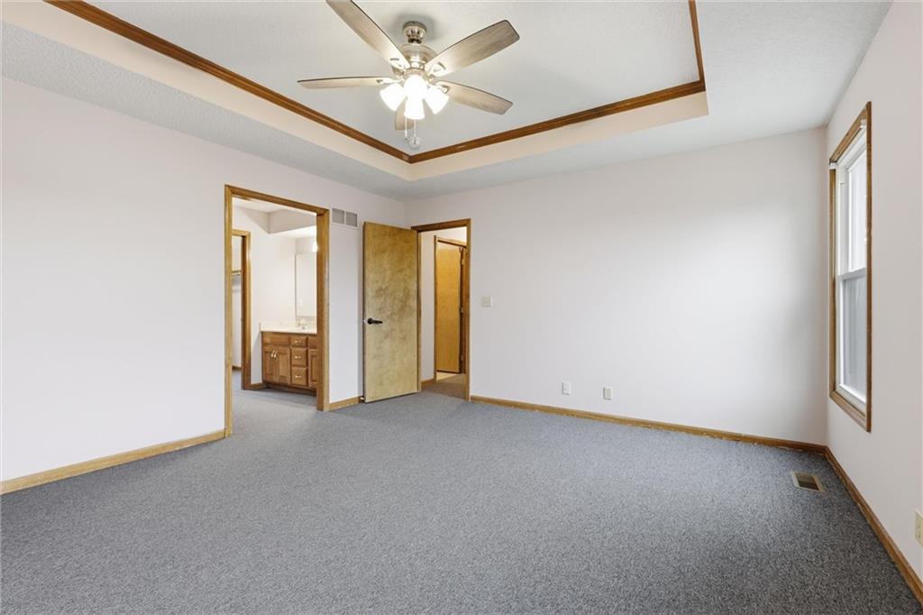 1548 West Romany Court Olathe, KS 66061 - Photo 15 of 30