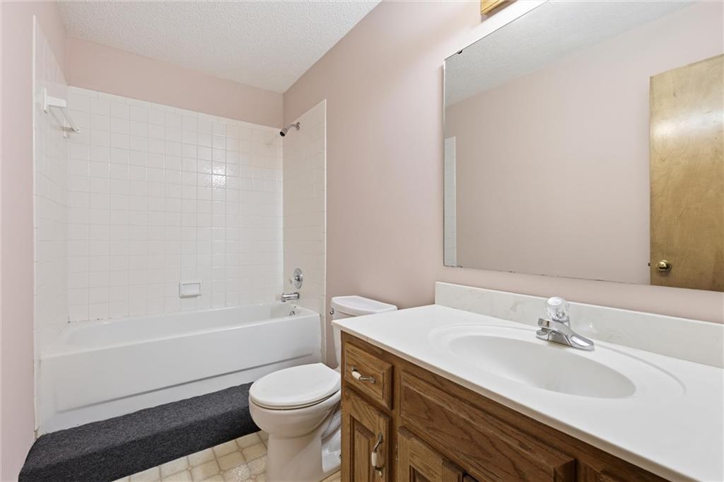 1548 West Romany Court Olathe, KS 66061 - Photo 20 of 30