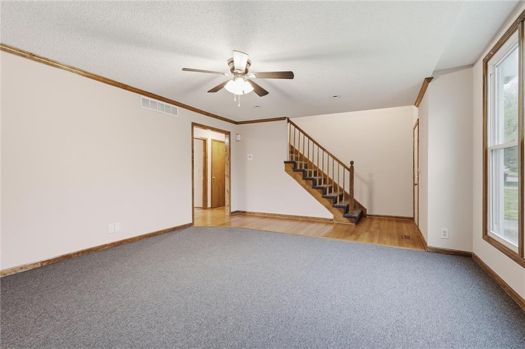 1548 West Romany Court Olathe, KS 66061 - Photo 7 of 30