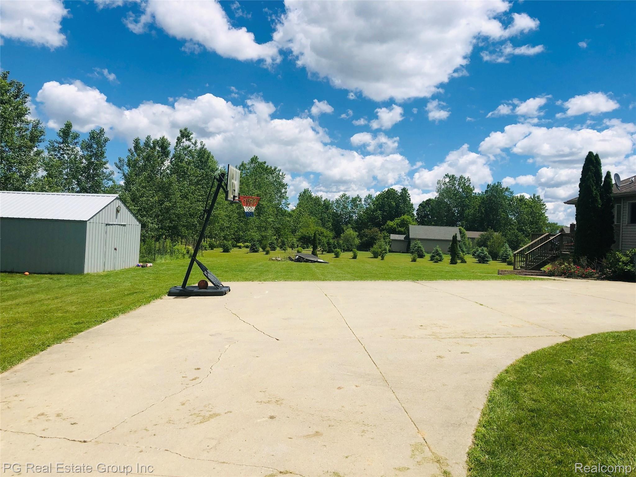 4969 Sandhill Road Almont, MI 48003 - Photo 19 of 48 IMG_4816 2.jpg