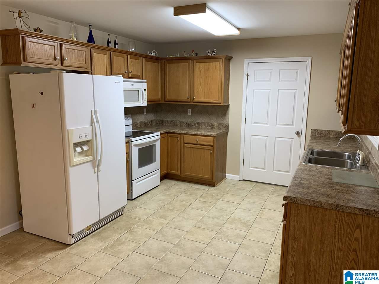 865 Vaughn Road Trafford, AL 35172 - Photo 11 of 26