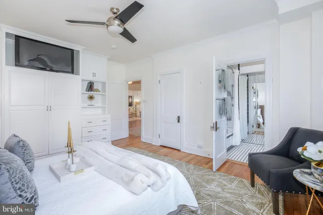 $799,000 | 1954 Columbia Road Northwest, Unit 201, Washington, DC 20009