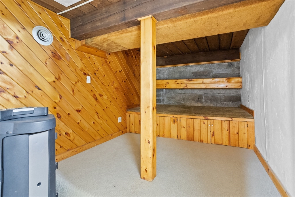 16 Middlesex Street, Unit 4 Chelmsford, MA 01863 - Photo 24 of 25 a view of entryway door