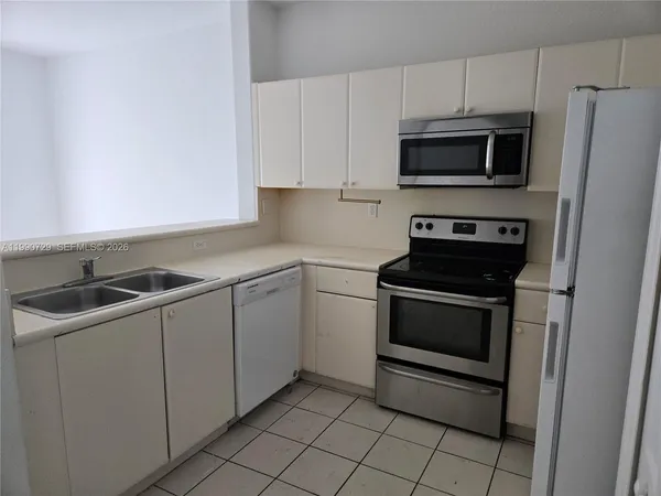 $1,900 | 1536 Southeast 25th Street, Unit 103, Homestead, FL 33035