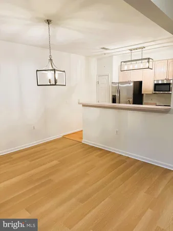 $2,400 | 4330 L Cannon Ridge Court, Unit 31, Fairfax, VA 22033