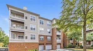 $2,400 | 4330 L Cannon Ridge Court, Unit 31, Fairfax, VA 22033