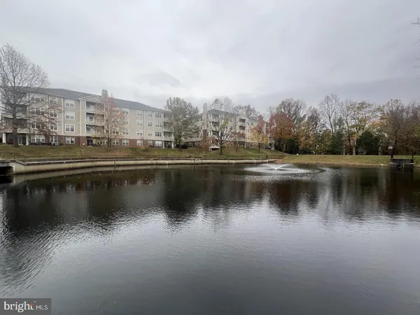 $2,400 | 4330 L Cannon Ridge Court, Unit 31, Fairfax, VA 22033