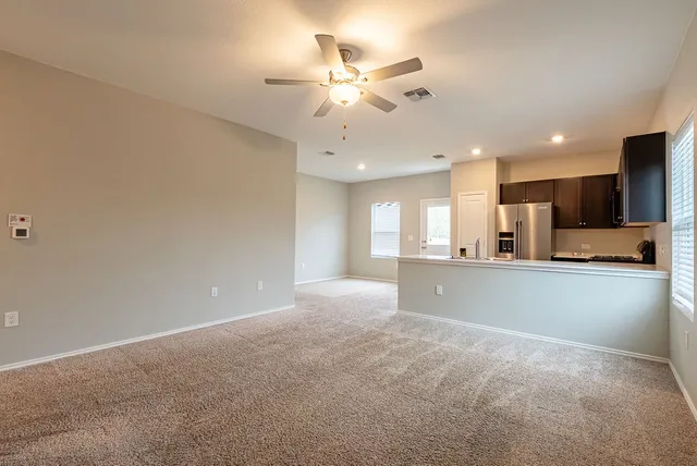 $1,750 | 7700 Poppy Petal Drive, Del Valle, TX 78617