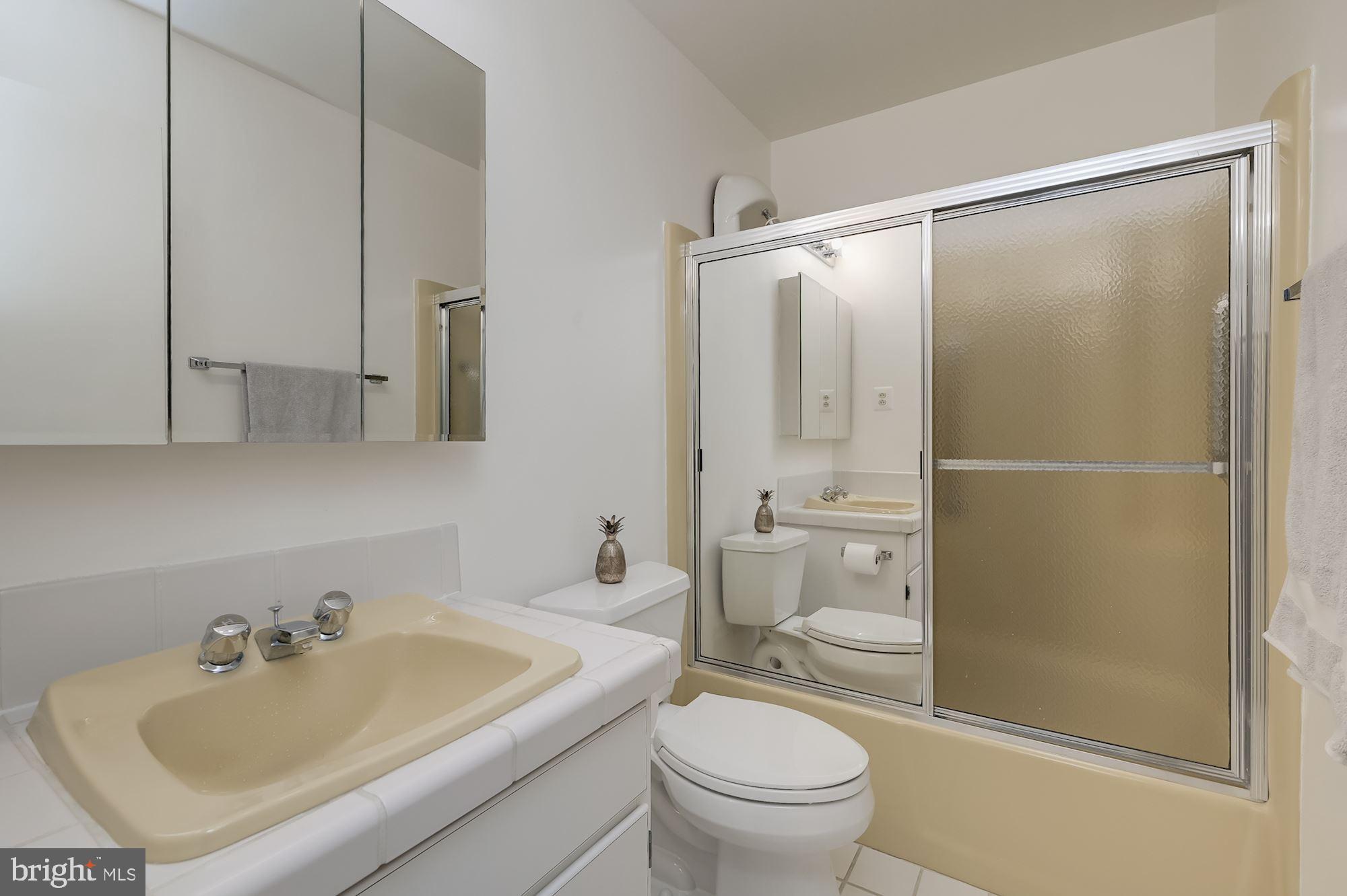 514 Edgewater Road Pasadena, MD 21122 - Photo 27 of 55 Full Bath