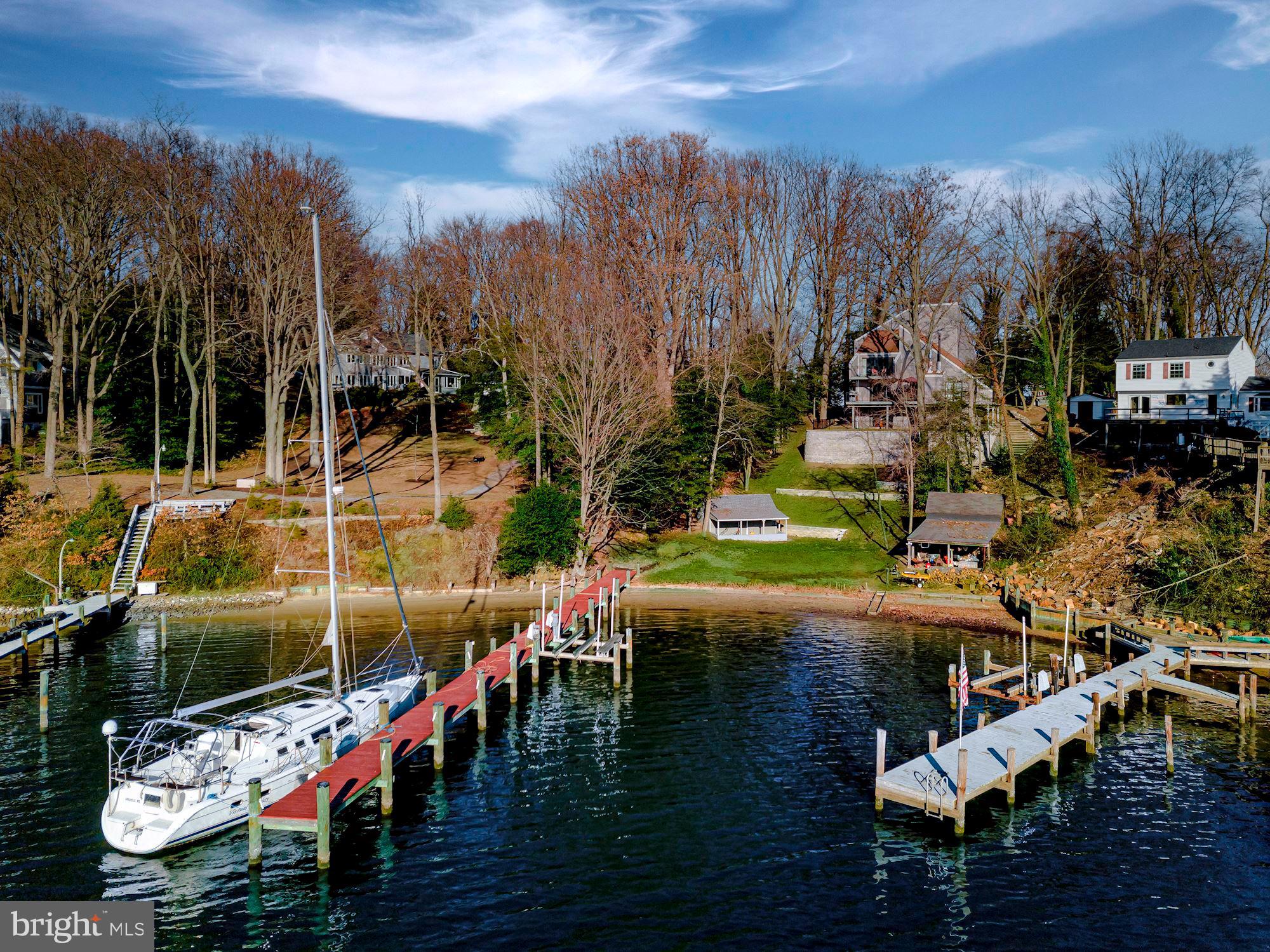 514 Edgewater Road Pasadena, MD 21122 - Photo 3 of 55 Private 135' Pier