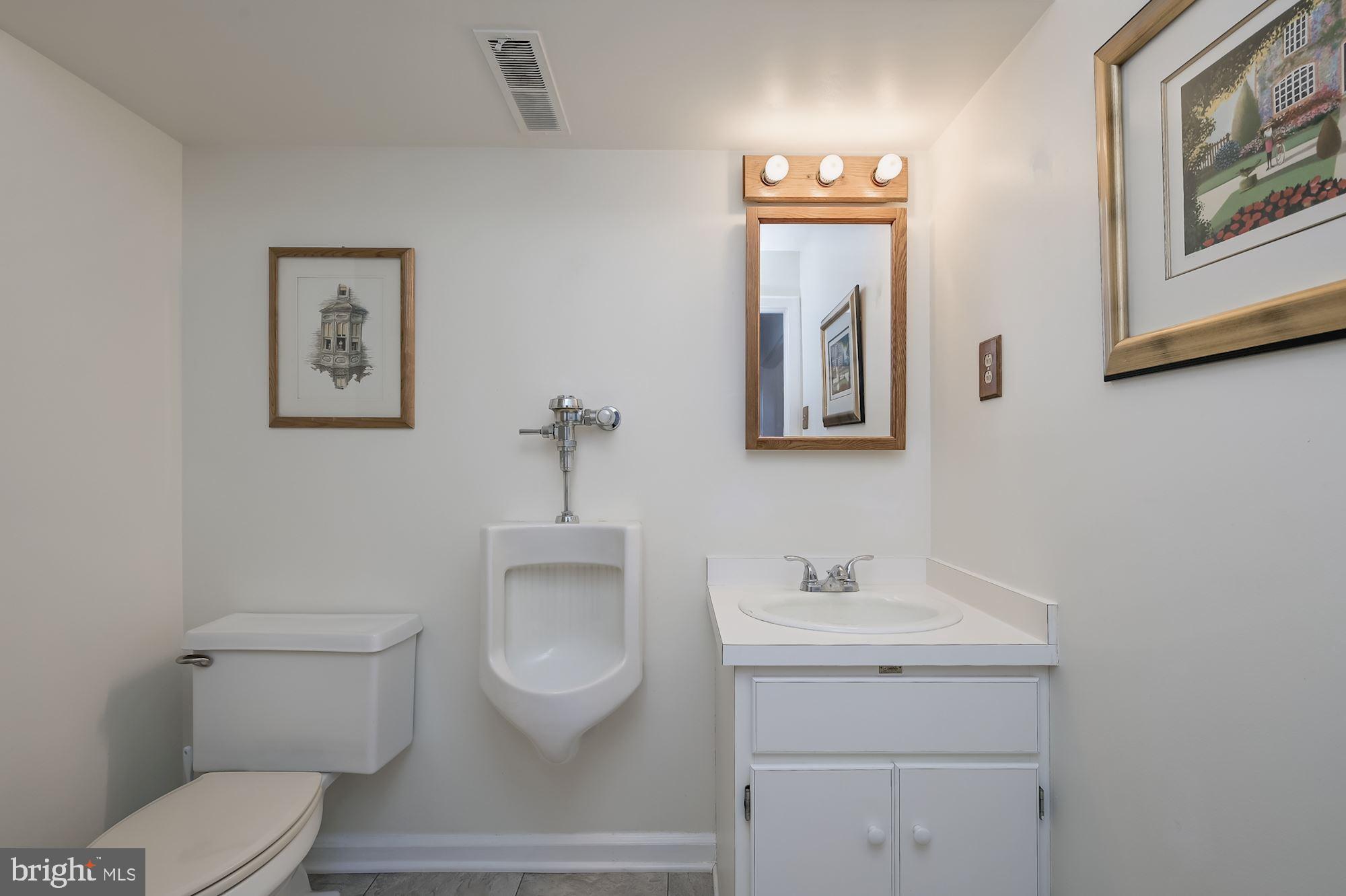 514 Edgewater Road Pasadena, MD 21122 - Photo 34 of 55 Full Bath
