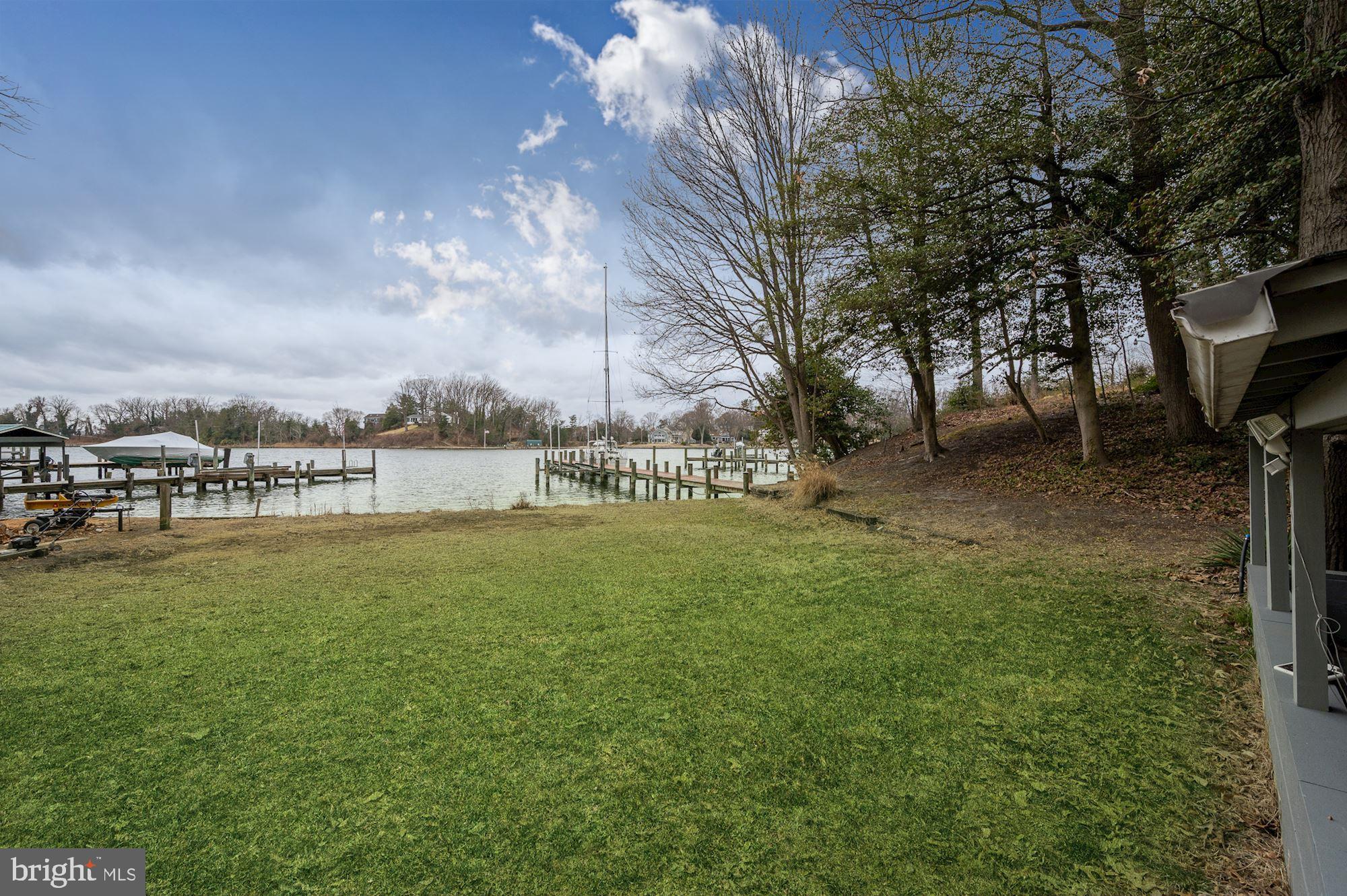 514 Edgewater Road Pasadena, MD 21122 - Photo 40 of 55 Waterfront Backyard