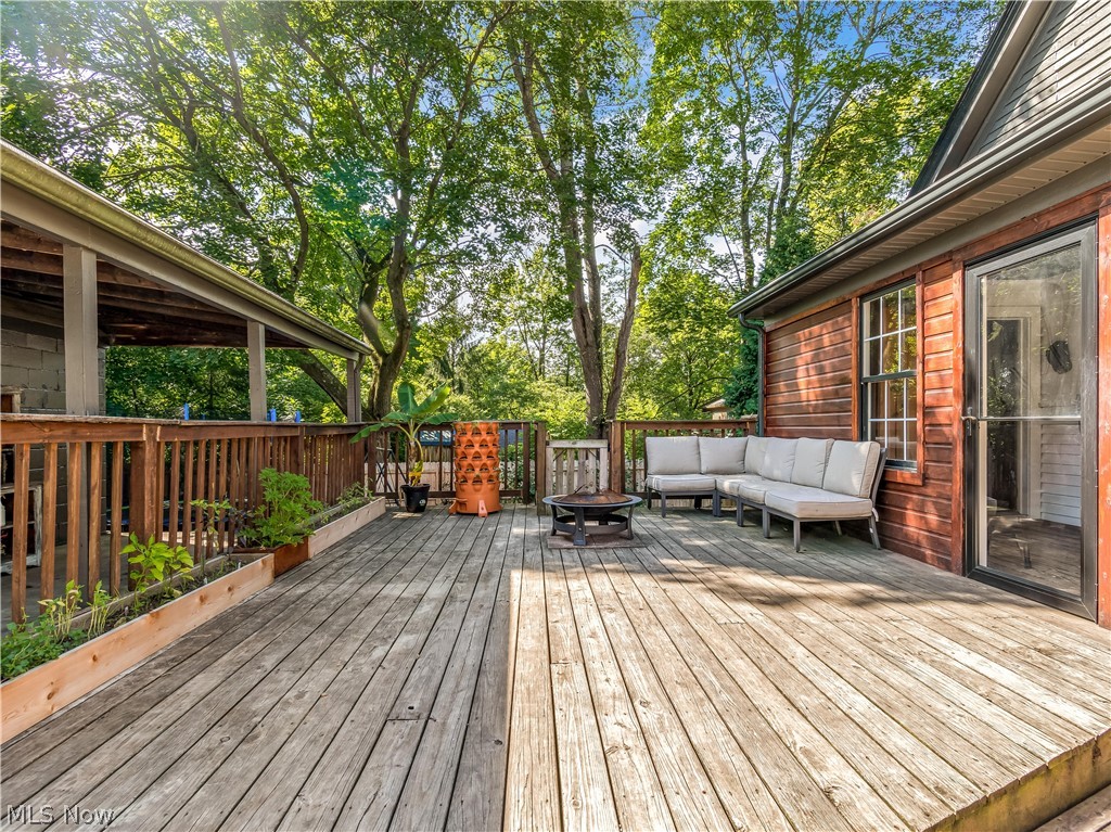 1527 Burbank Road Wooster, OH 44691 - Photo 26 of 31 Gallery Image 26