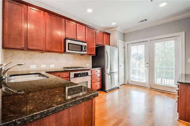 $2,400 | 2752 Wander Lane, Unit 27, Alpharetta, GA 30022