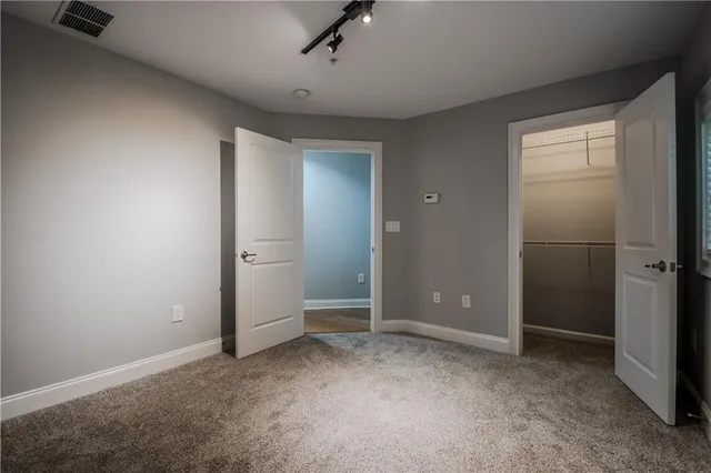 $2,400 | 2752 Wander Lane, Unit 27, Alpharetta, GA 30022