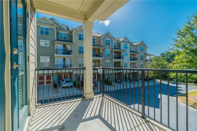 $2,400 | 2752 Wander Lane, Unit 27, Alpharetta, GA 30022