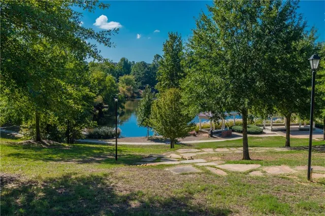 $2,400 | 2752 Wander Lane, Unit 27, Alpharetta, GA 30022