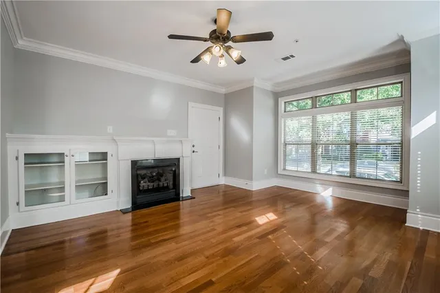 $2,400 | 2752 Wander Lane, Unit 27, Alpharetta, GA 30022