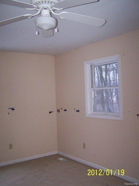 7424 Golf Club Road Howell, MI 48843 - Photo 8 of 15 100_7263.JPG