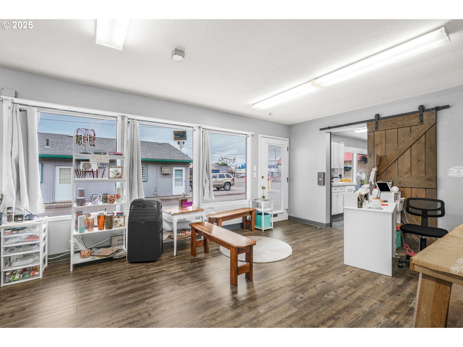 118 Engle Avenue Molalla, OR 97038 - Photo 3 of 40