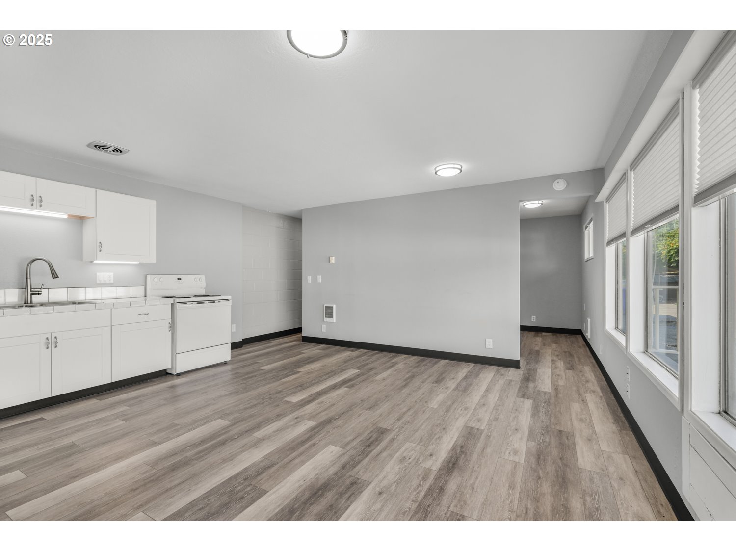 118 Engle Avenue Molalla, OR 97038 - Photo 33 of 40