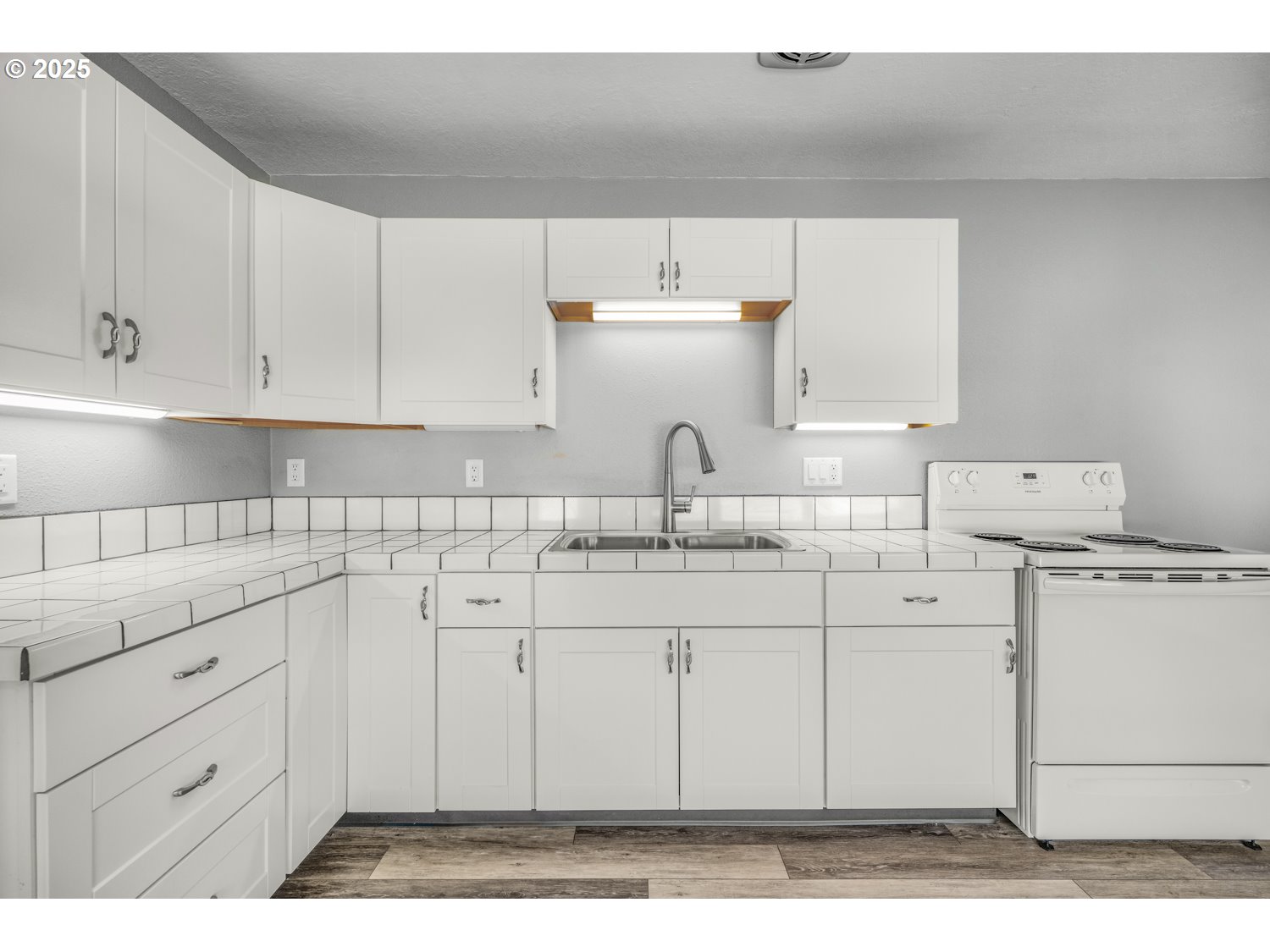 118 Engle Avenue Molalla, OR 97038 - Photo 37 of 40