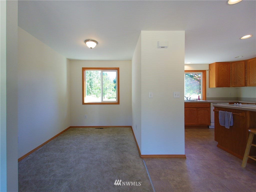 4035 O Brien Road Port Angeles, WA 98362 - Photo 8 of 25 Gallery Image 8