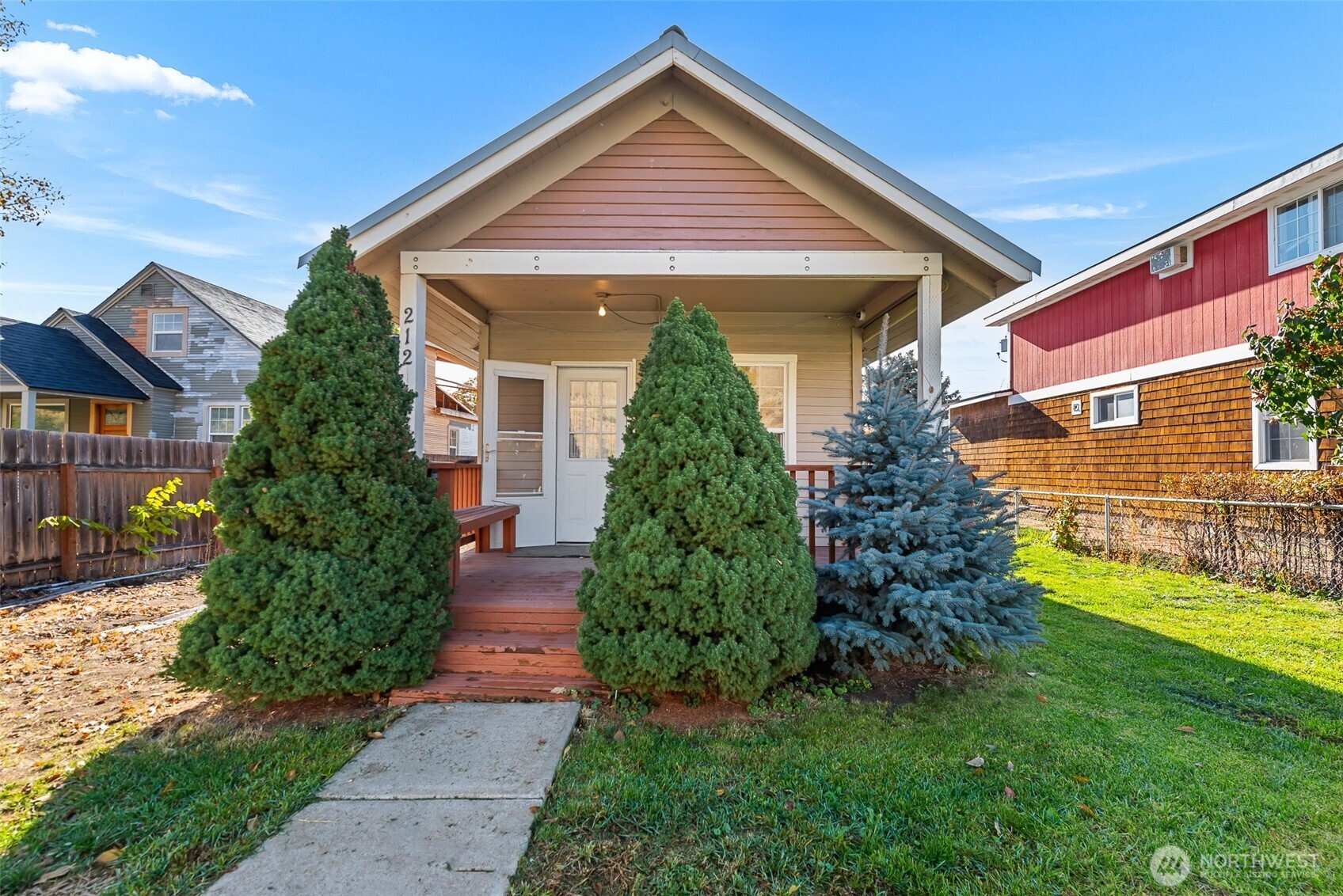 212 Riverside Drive Cashmere, WA 98815 - Photo 1 of 30 Gallery Image 1