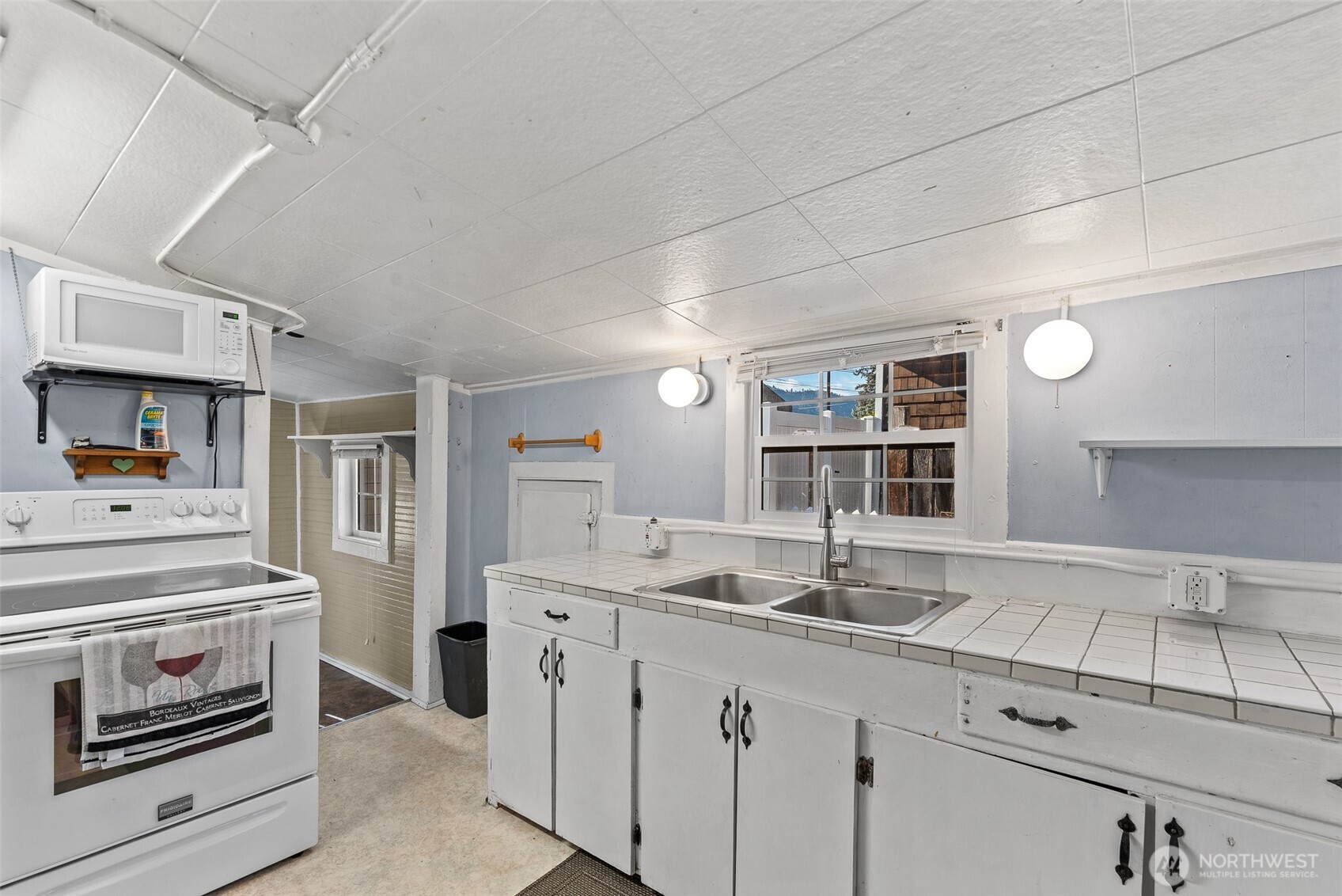 212 Riverside Drive Cashmere, WA 98815 - Photo 12 of 30 Gallery Image 12
