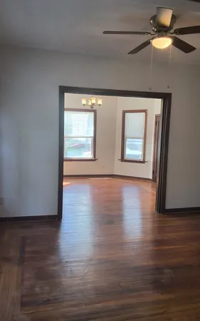 $1,850 | 560 William Street, Unit 1, Fall River, MA 02721