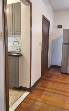 $1,850 | 560 William Street, Unit 1, Fall River, MA 02721