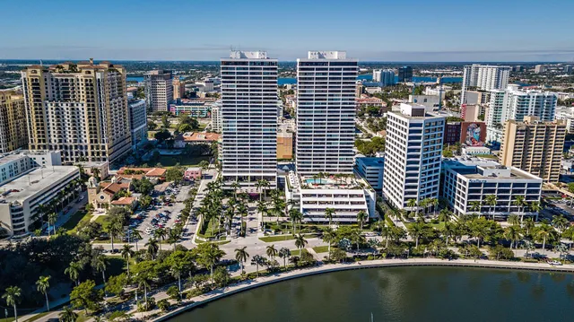 $9,500 | 525 South Flagler Drive, Unit 18C, West Palm Beach, FL 33401