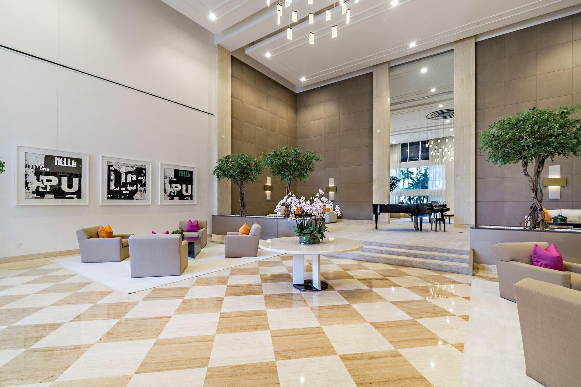 525 South Flagler Drive, Unit 18C West Palm Beach, FL 33401 - Photo 3 of 7 23